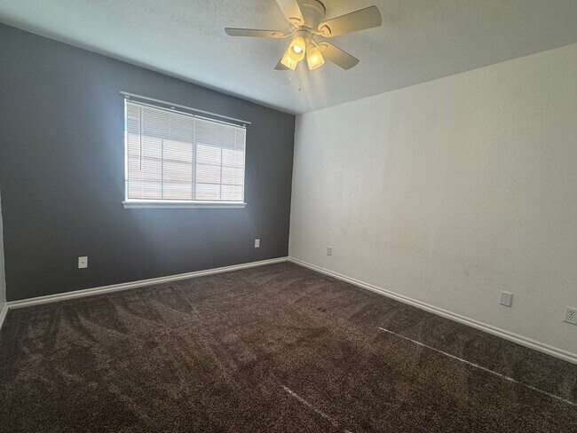 Building Photo - 20 Havenshire Cir