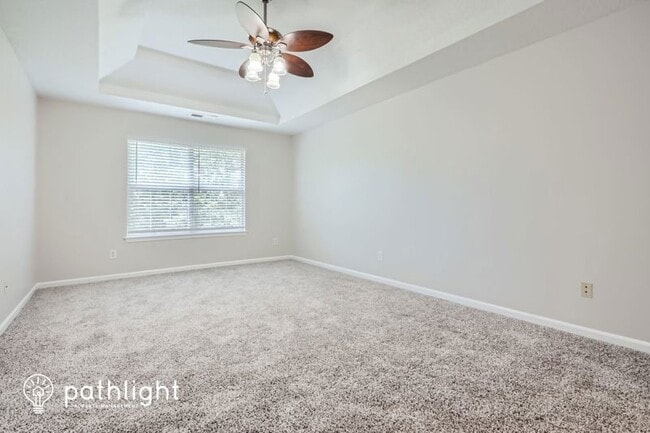 Building Photo - 701 Brentwood Pkwy