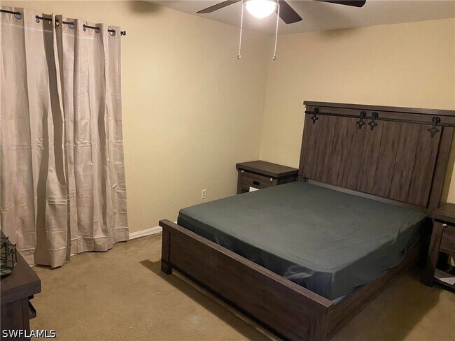 Building Photo - 4204 34th St SW