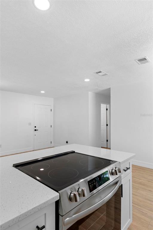 Building Photo - 2240 Conway Dr