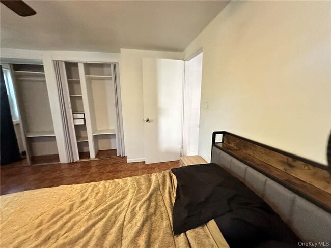 Building Photo - 82 Waring Pl