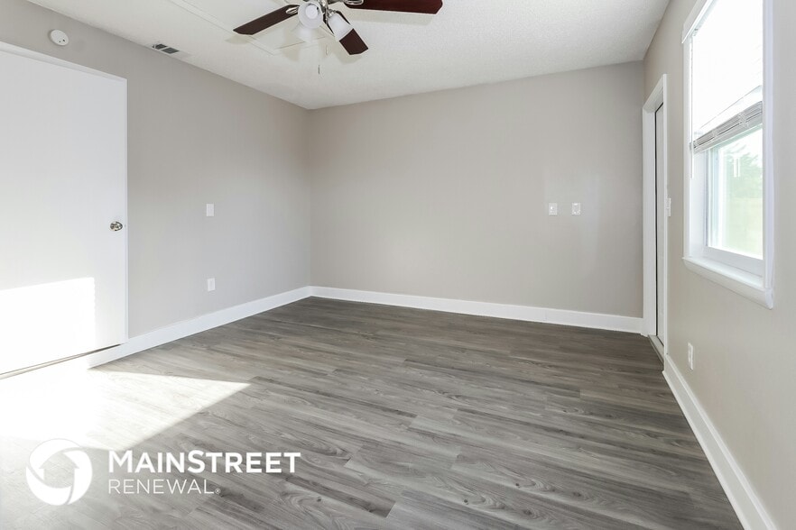 Building Photo - 266 SW Voltair Terrace