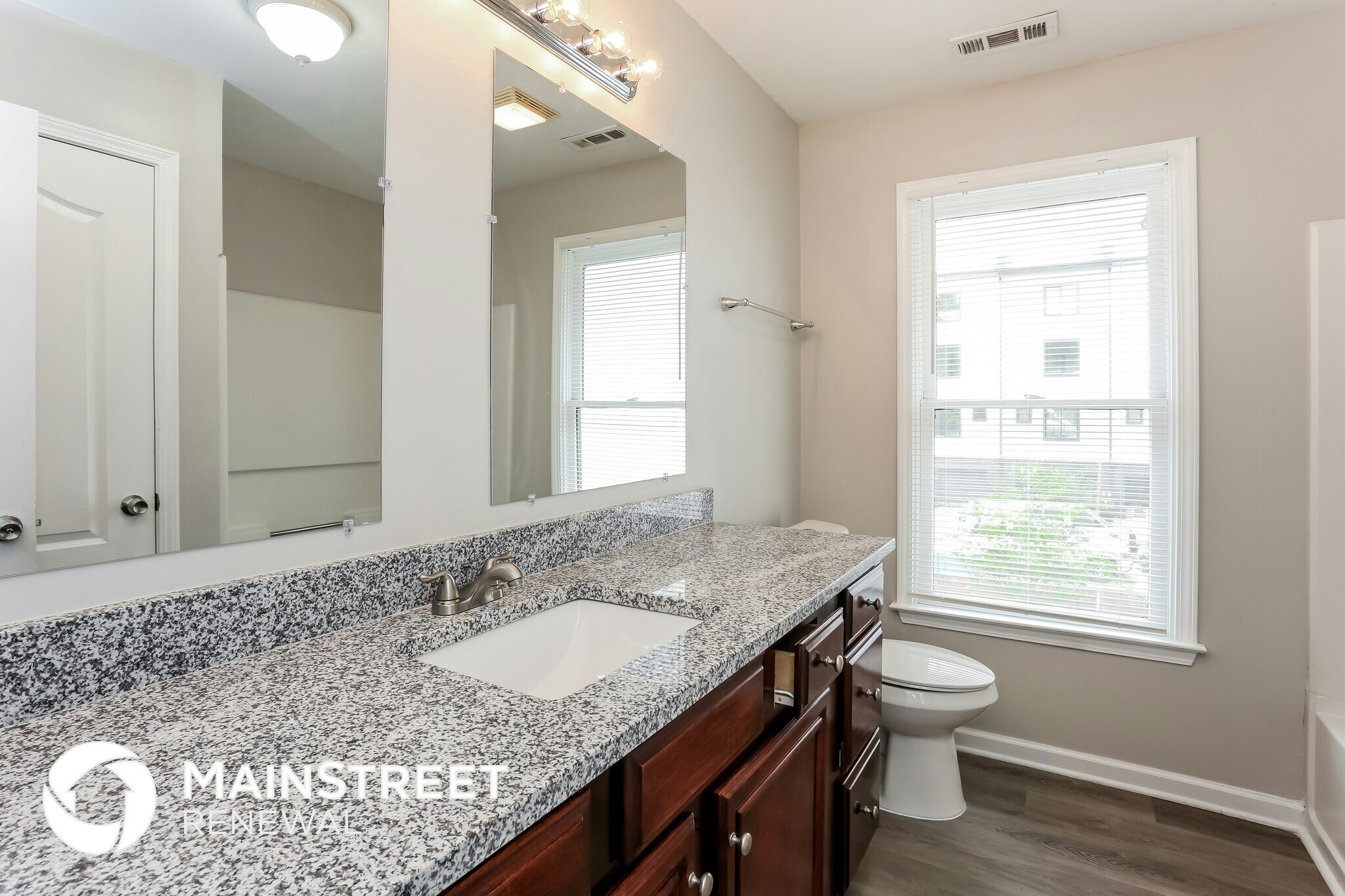 Building Photo - 223 Bass St SW