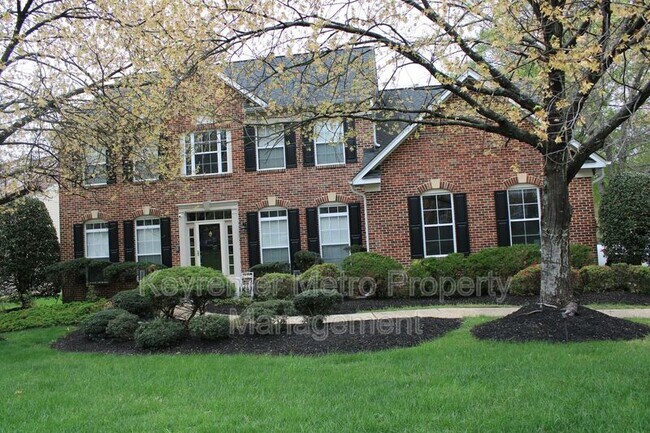 Building Photo - 1614 Albert Dr
