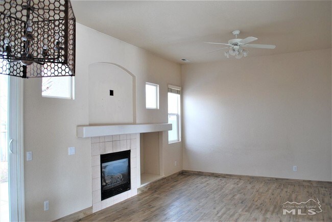 Building Photo - 2720 Arrow Smith Dr