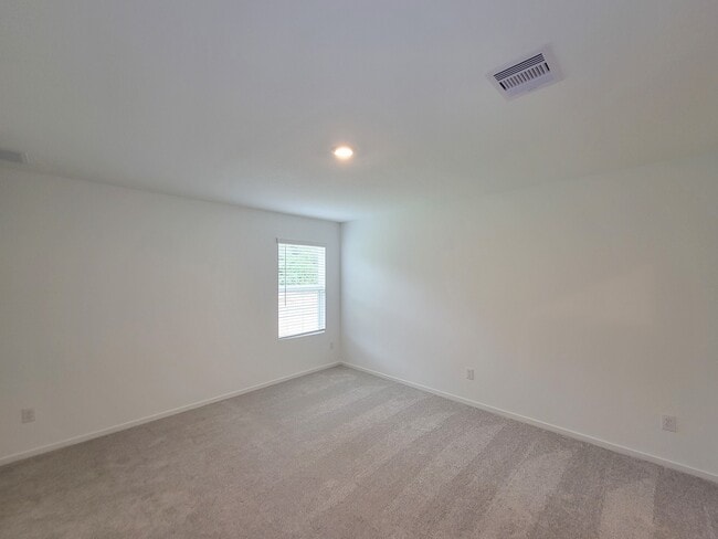 Building Photo - 25588 Rose Creek Dr
