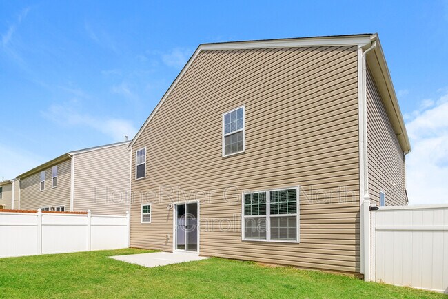 Building Photo - 1922 Northrop Dr