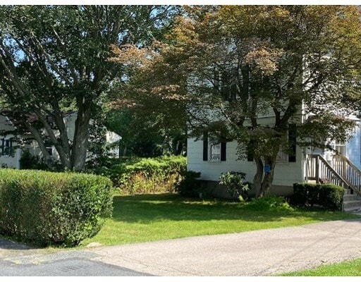 Building Photo - 66 Spring Rd