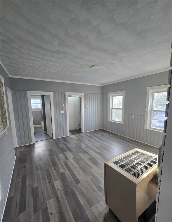 Building Photo - 351 Tecumseh St