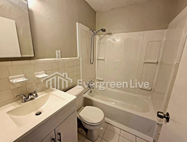 Building Photo - 3651 Wilshire Rd