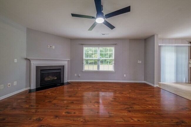Building Photo - 1301 Waldridge Ct