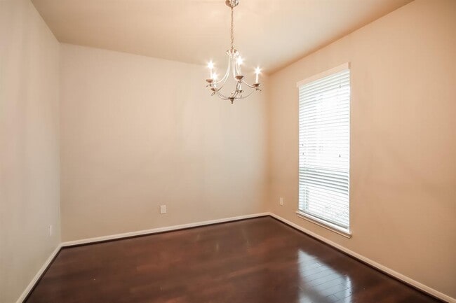 Building Photo - 7522 Simpson Springs Ln