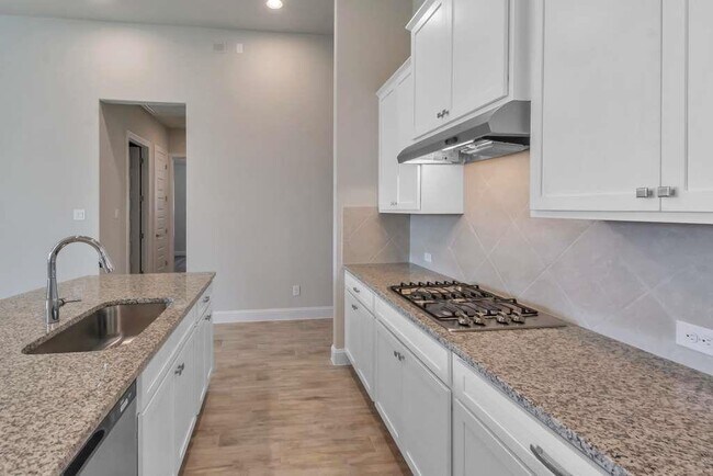 Building Photo - 2208 Bell Mare Vw