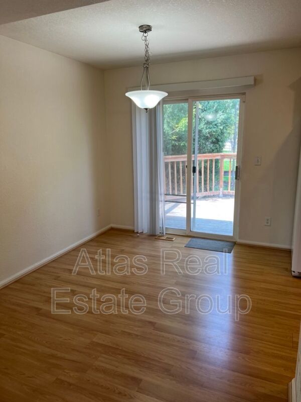Building Photo - 8179 S Mobile Way
