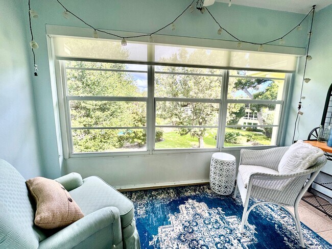 Building Photo - Fully Furnished 2 bedroom/ 2 bath with tranquil views in 55+ Community