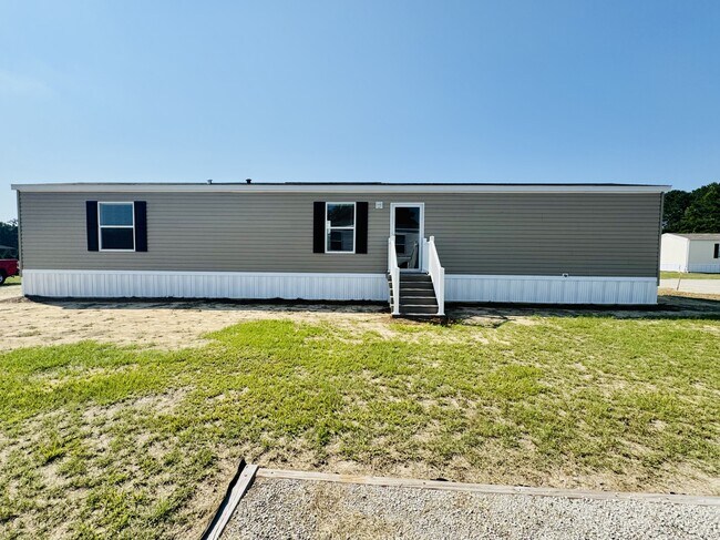 Building Photo - 123 Blissful Ct