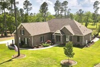 Building Photo - 597 Wentworth Cir