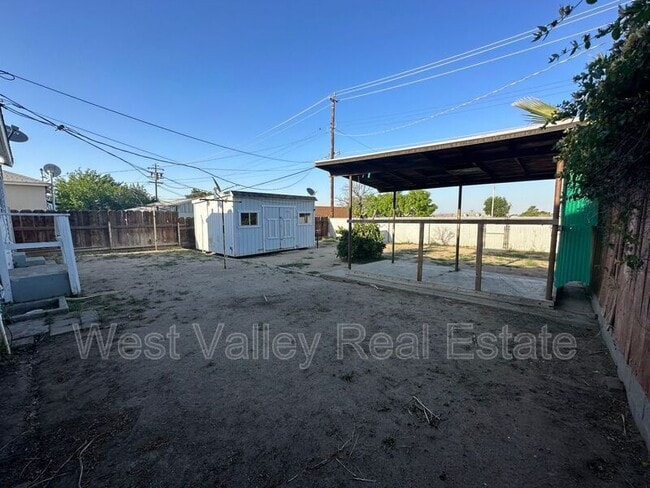 Building Photo - 116 Franklin Ave