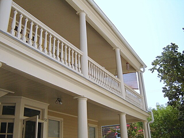 Building Photo - 92 Radcliffe St