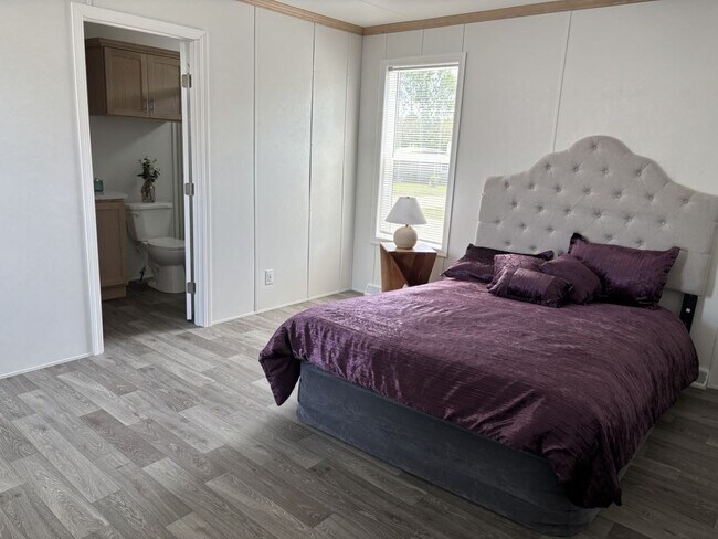 Building Photo - 530 Cimarron