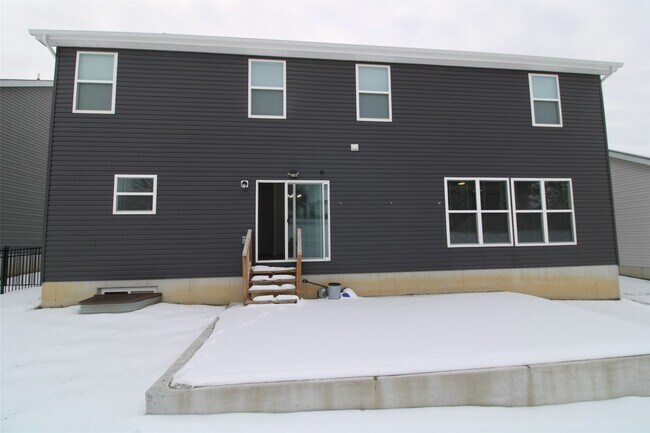 Building Photo - 130 Prairie Wind Dr