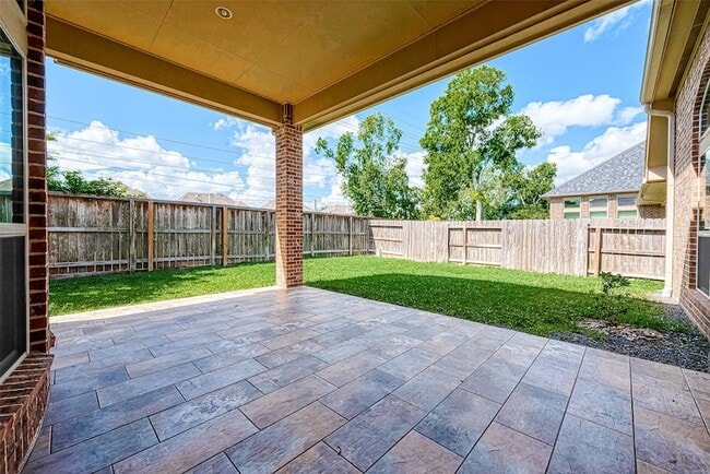 Building Photo - 5810 Emmit Creek Ln