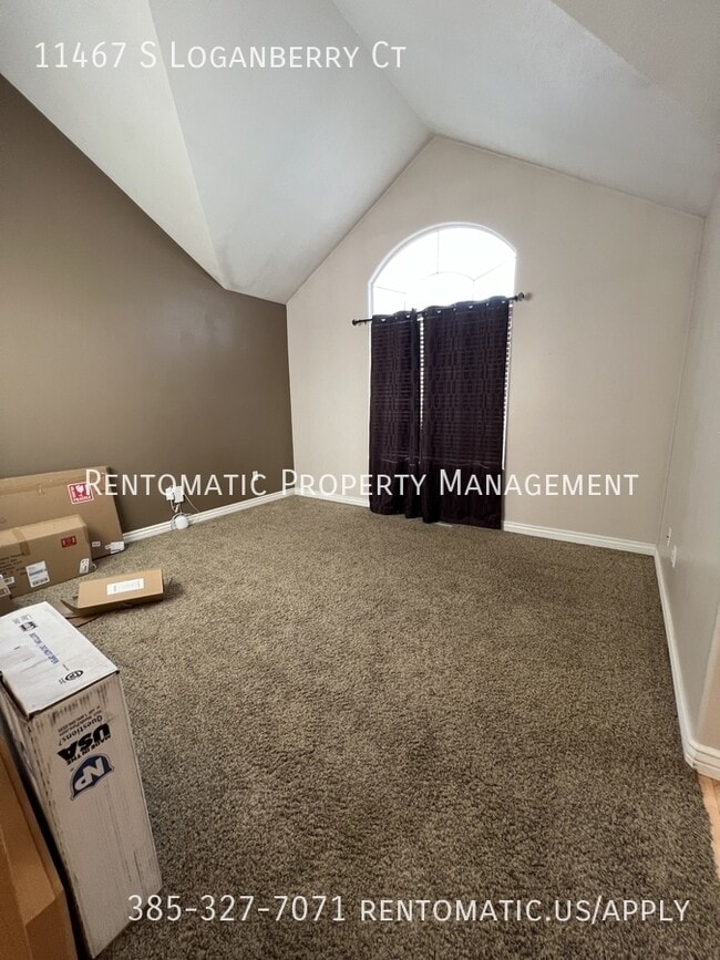 Building Photo - 11467 S Loganberry Ct