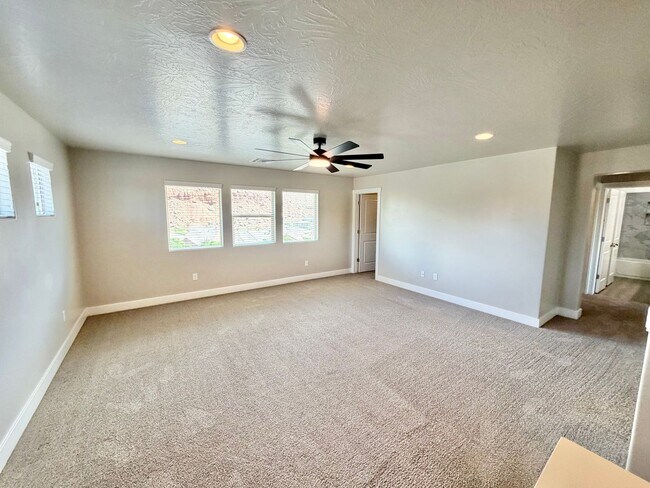 Building Photo - 5973 S Kastra Ln