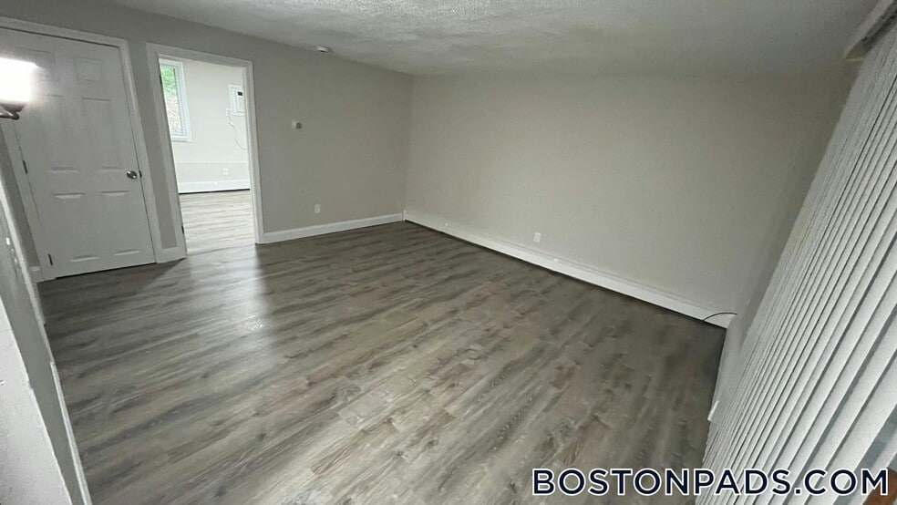 Building Photo - 3 Henry Terrace