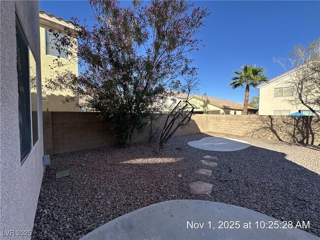 Building Photo - 186 Duck Hollow Ave