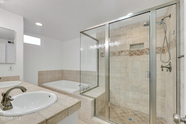Building Photo - 1374 Breckford Ct
