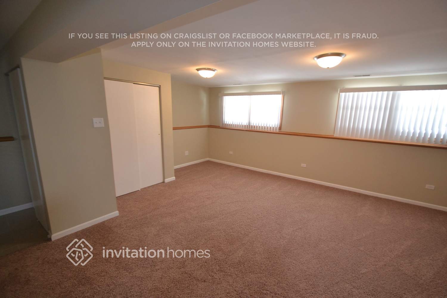 Building Photo - 26W257 Harrison St