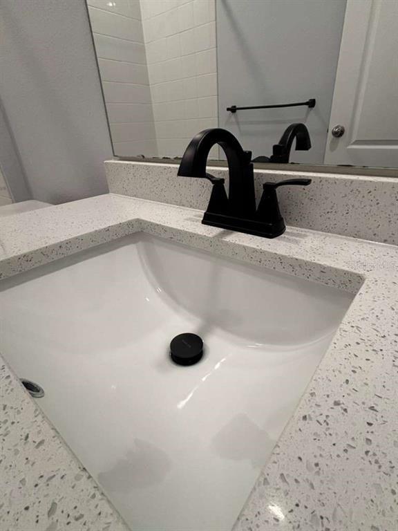 Building Photo - 1174 Haines Dr