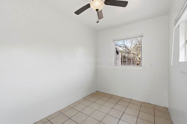 Building Photo - 1432 N Columbus Blvd