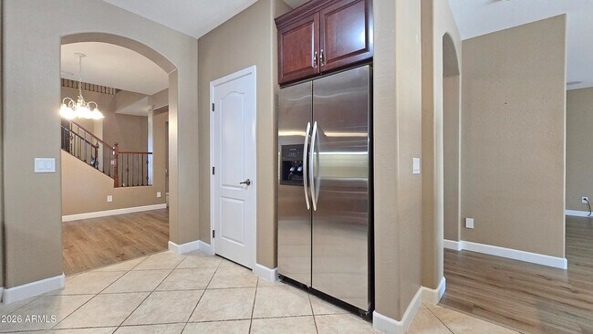 Building Photo - 29411 W Weldon Ave