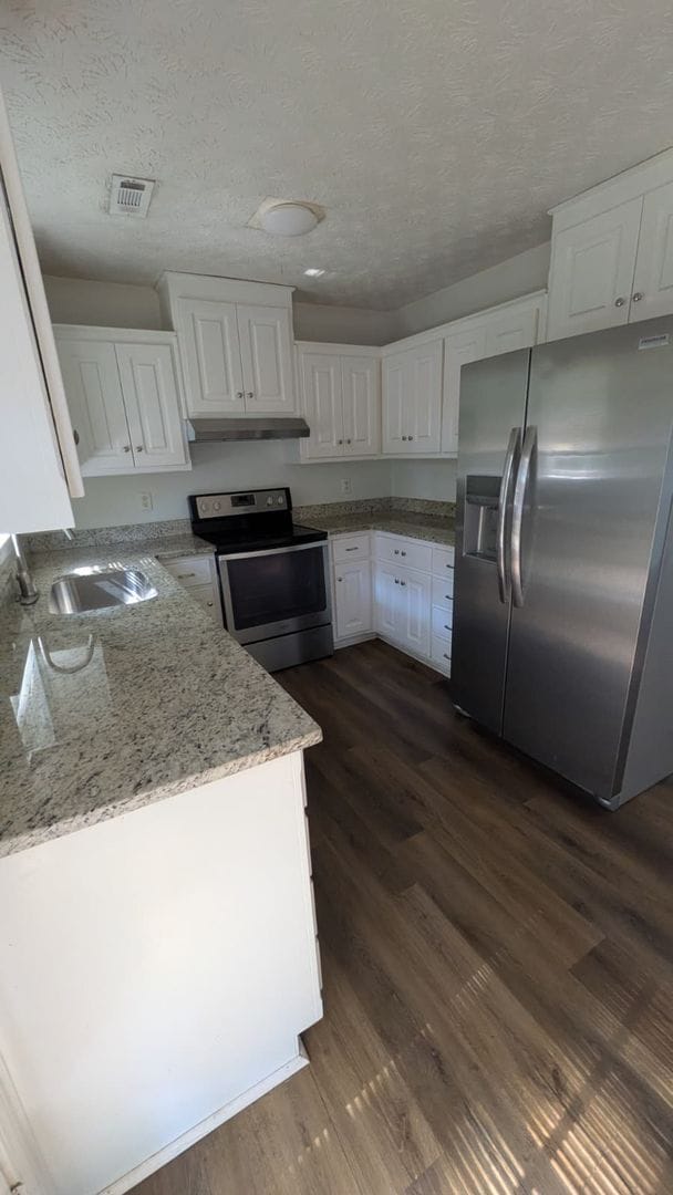 Building Photo - 6613 Stark Ct