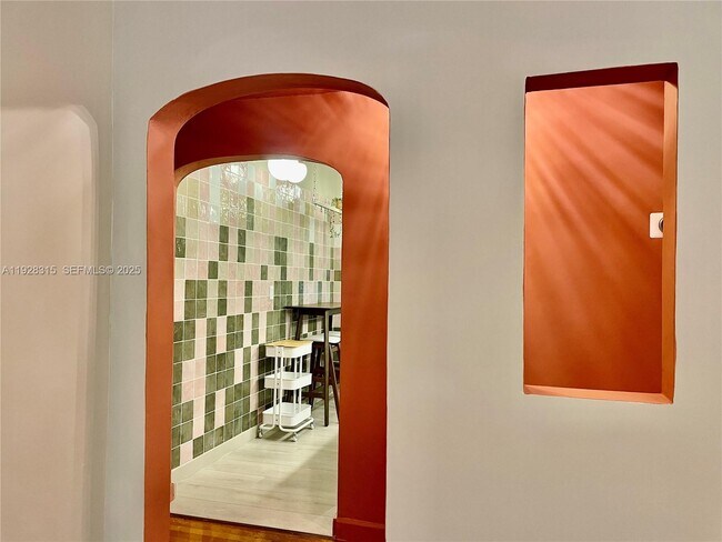 Building Photo - 1571 Pennsylvania Ave