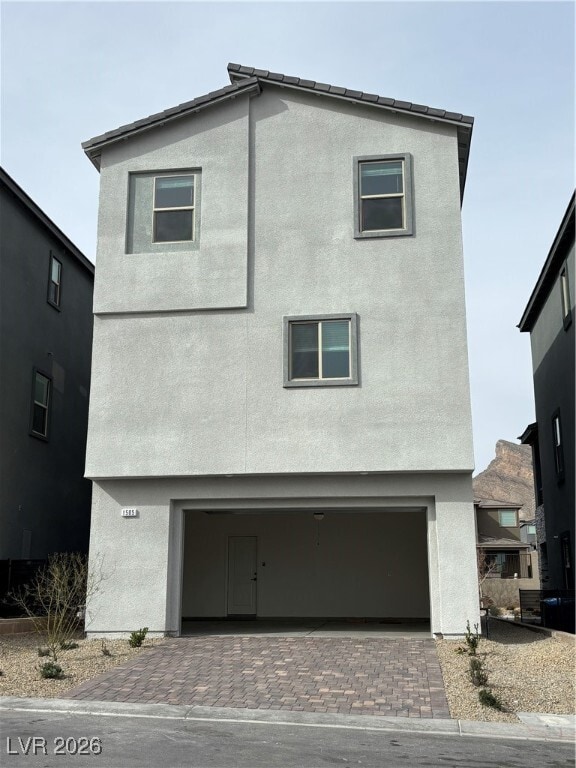 Building Photo - 1505 Little Penguin St