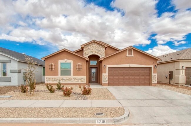 Primary Photo - 4716 Christian Azcarate St