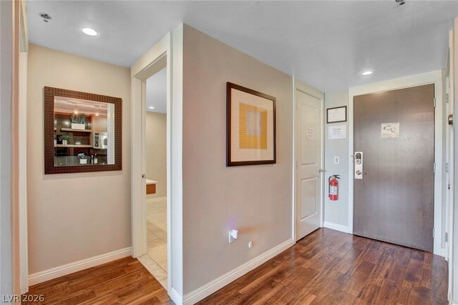 Building Photo - 29 Montelago Blvd