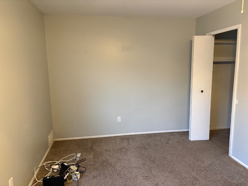 Building Photo - 19815 E 14 Mile Rd