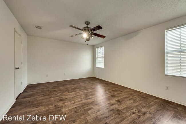 Building Photo - 4 br, 2 bath House - 615 Silvertop Road