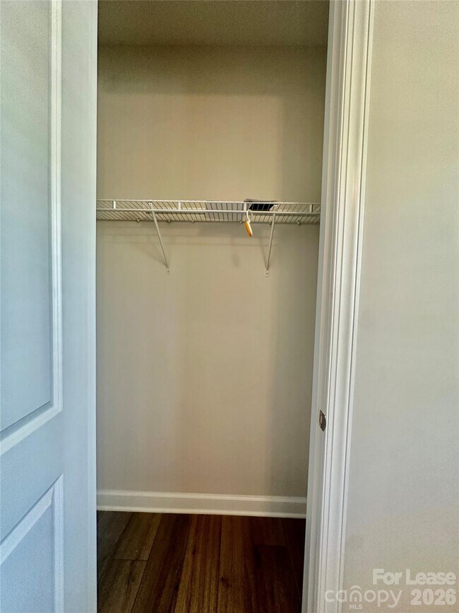 Building Photo - 9650 Liberty Hill Dr