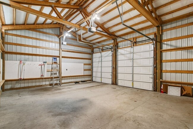 Building Photo - Beautiful Renovated Home in Excellent School District, Sammamish!
