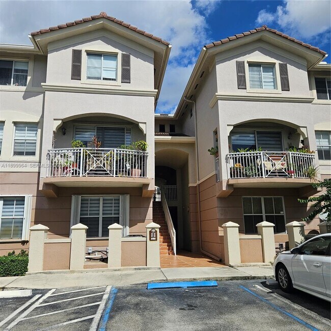 Building Photo - 8980 W Flagler St