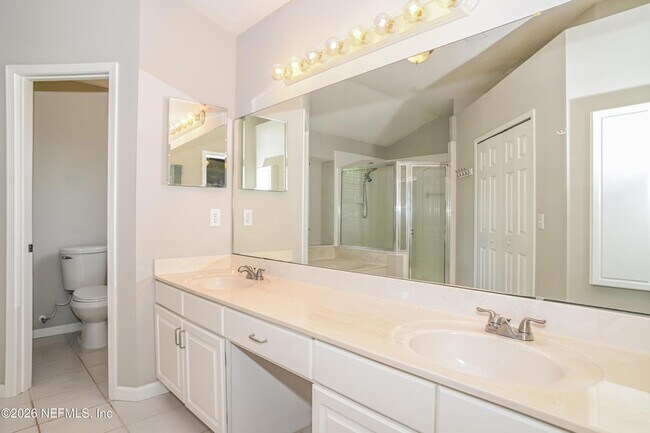 Building Photo - 524 Lighthouse Ct