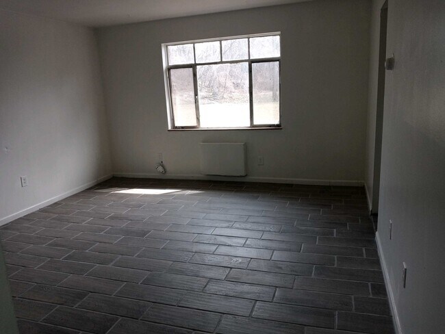 Building Photo - 1821 Alcoy Rd