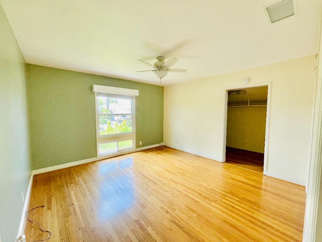 Building Photo - 6206 Pontiac St