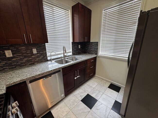 Building Photo - 11412 Via Rancho San Diego