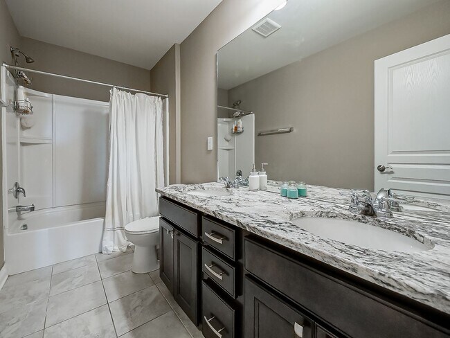 Building Photo - AVAILABLE NOW! Stunning South Lyon Home wi...